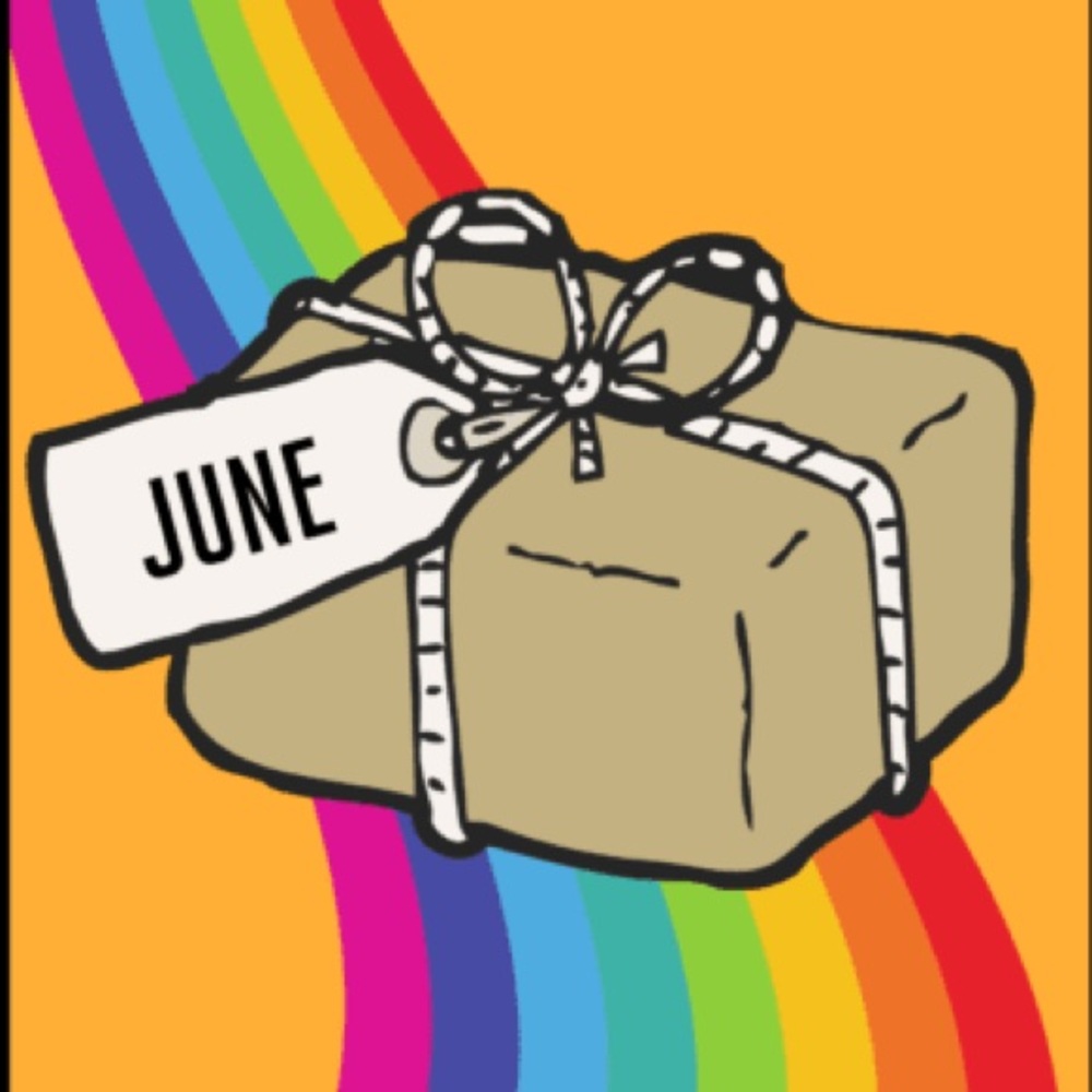 Clothing Mystery Bundles! First ten get free item!